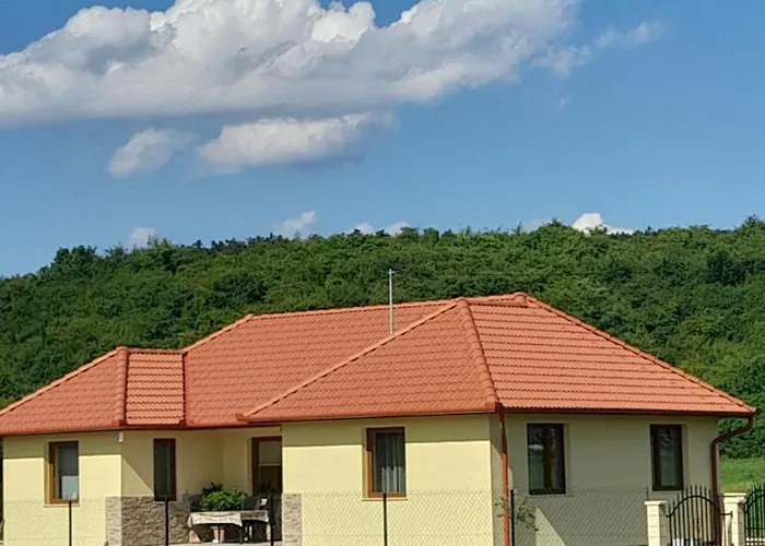 Casa de Férias Skandi Demjén
